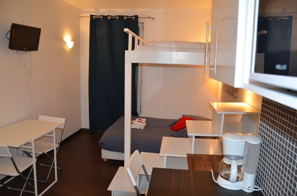 Hotel Studios Phenicio Porte De Versailles Malakoff Ngoại thất bức ảnh